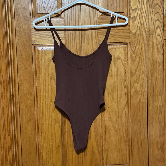 Brand New * Shein body suit with snap close - Picture 2 of 3
